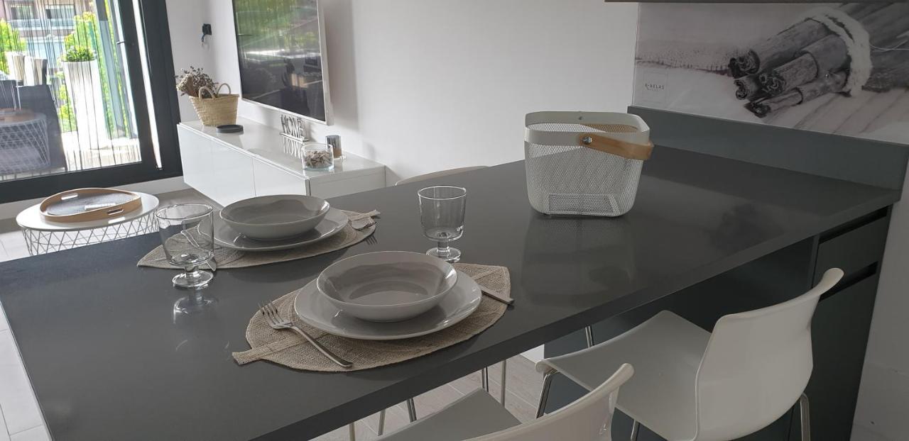 K-Nelas Home Muy Cerca De La Playa Y Del Centro 산신소 외부 사진